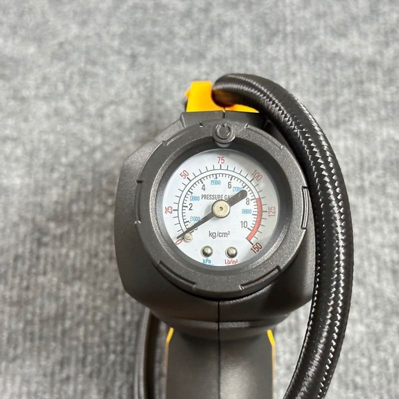 COMPRESSOR DE AR TIPO PISTOLA INGCO À BATERIA 20V (BATERIA NÃO ACOMPANHA) LINHA P20S CACLI2001